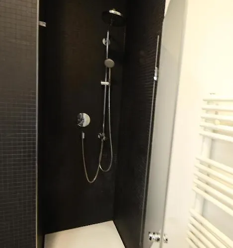 Apartment High-quality In The Heart Of 4 *